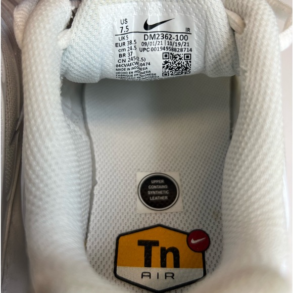 Nike Air Max Plus Womens Triple White 2021 DM2362-100 Sz 7.5M No Box Excellent - Picture 14 of 14